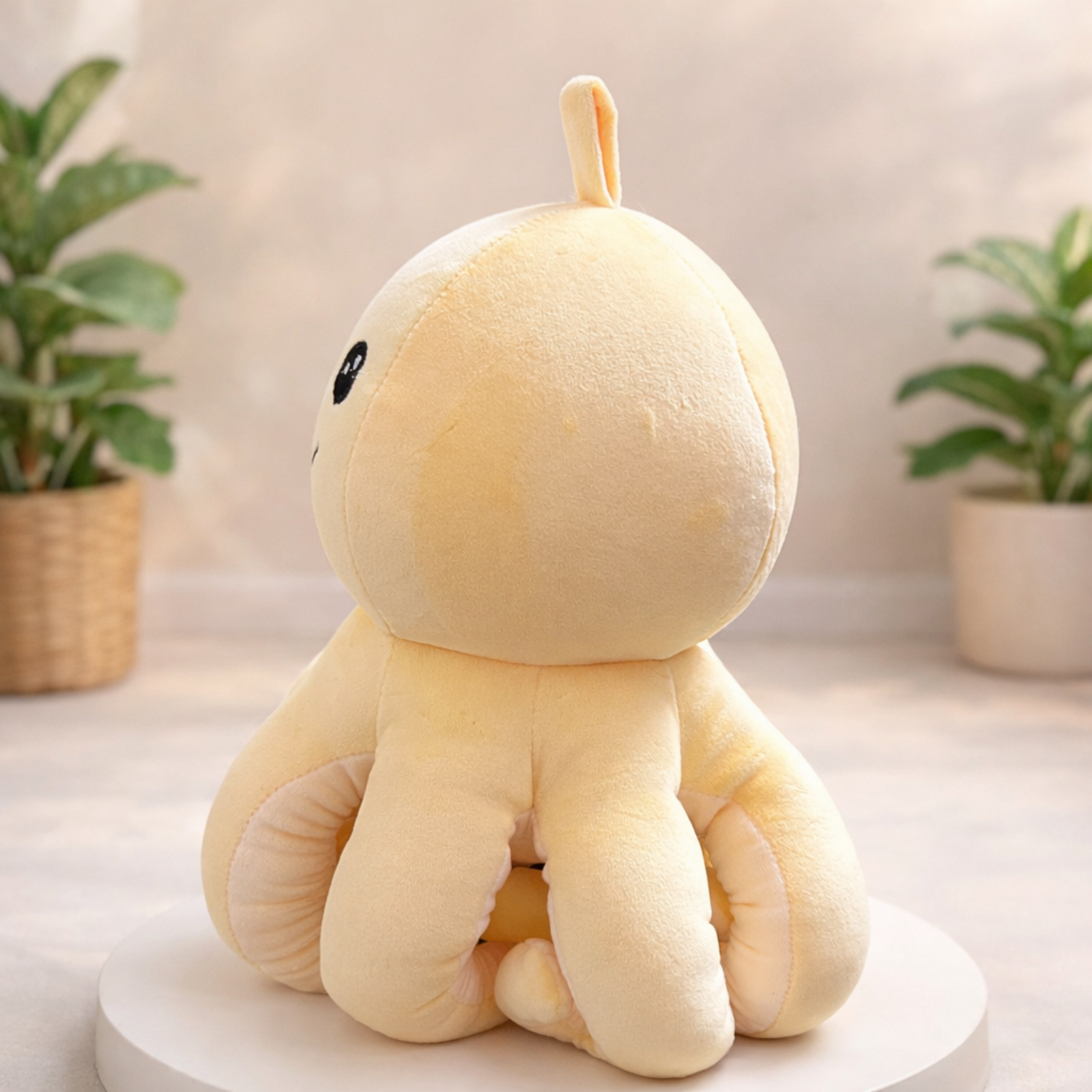 Ollipop – The Smiling Octopus Plush Soft Toy