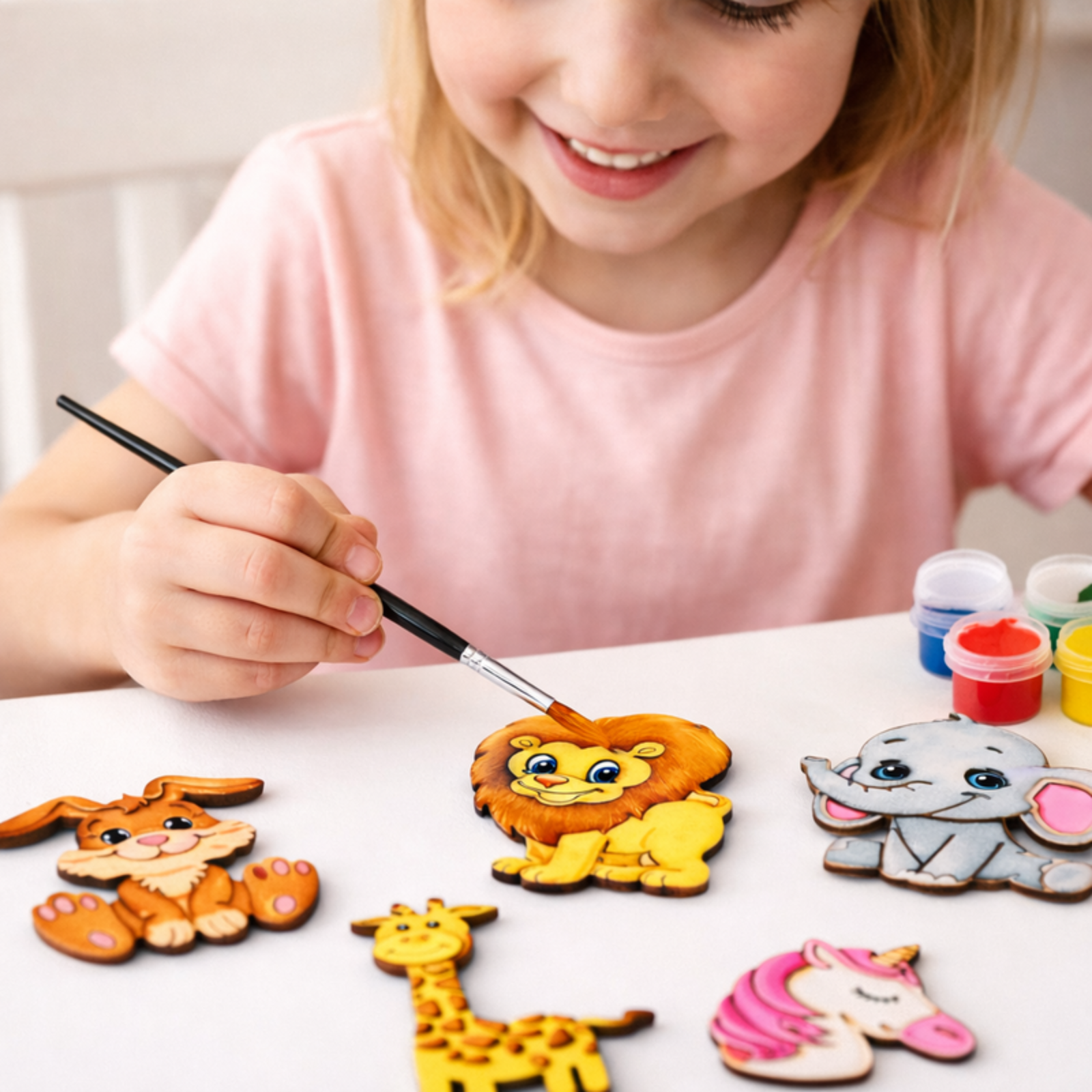 DIY Animal Painting Magnet Kit (5 Wooden Magnets + 6 Colors + 1 Brush)