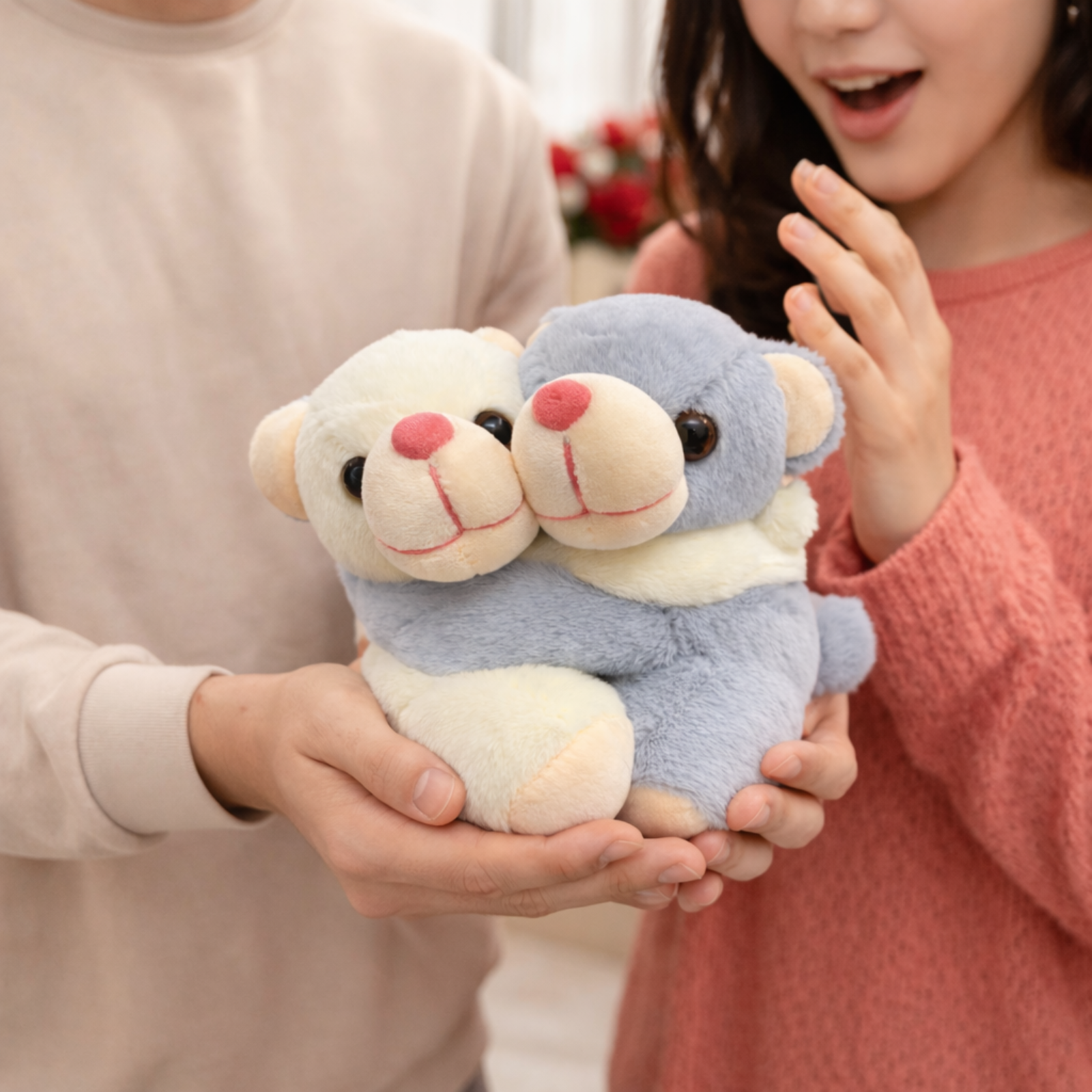 Lovie – The Hugging Teddy Bear Couple Soft Toy